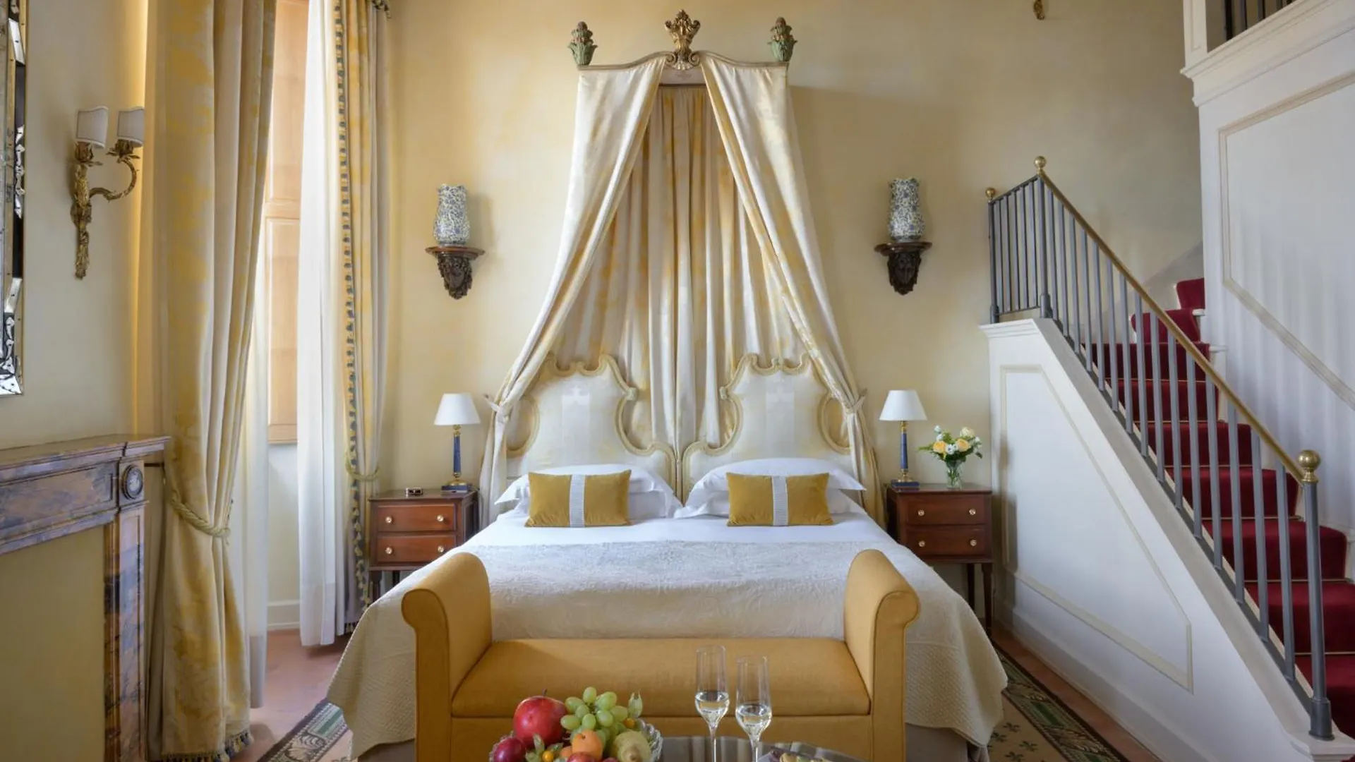 Grand Hotel Continental Siena - Starhotels Collezione 5*,