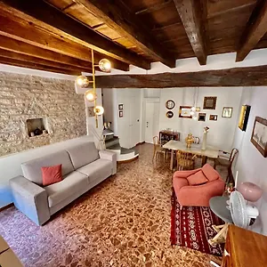 Art Of Luxury & Design House , Bergamo Włochy